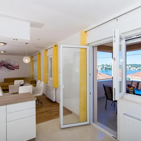 Aparthotel Ploka *